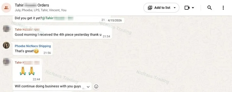 WhatsApp conversation in which a customer confirms receiving the fourth piece