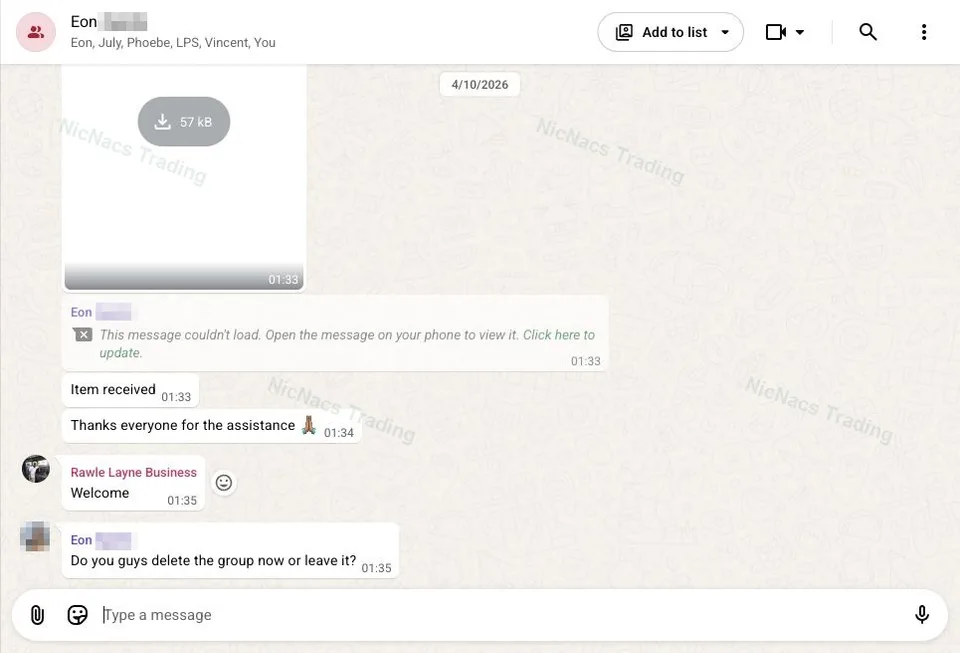 WhatsApp conversation showing the customer's item received confirmation